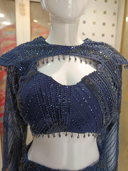 croptop with fishcut skirt & cap with shoulder