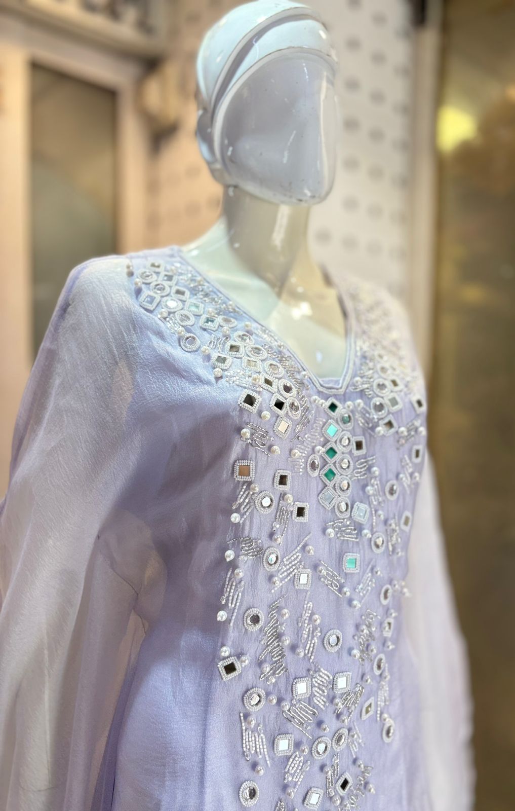 Kaftan with tulip pants