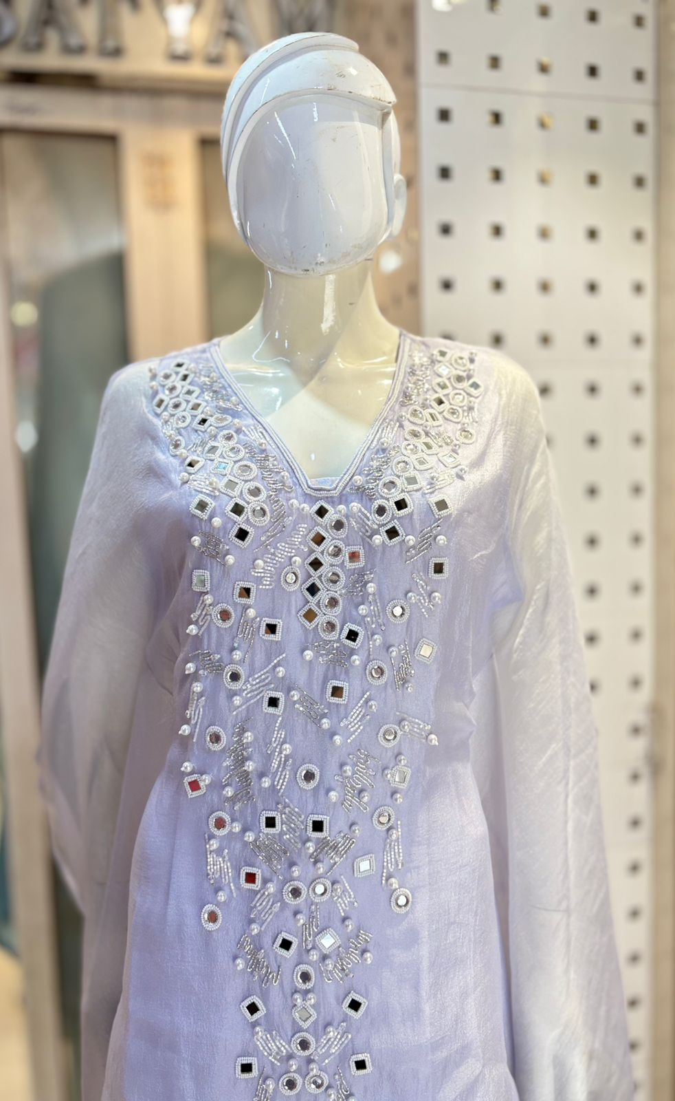 Kaftan with tulip pants